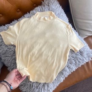 Aritzia Yellow turtleneck